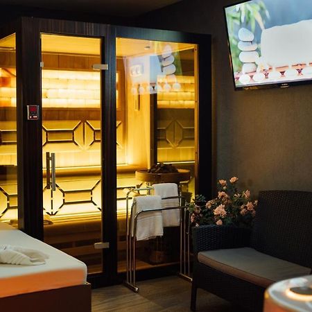 WELLNESS RELAX – luxusní Hotel Praga Exterior foto